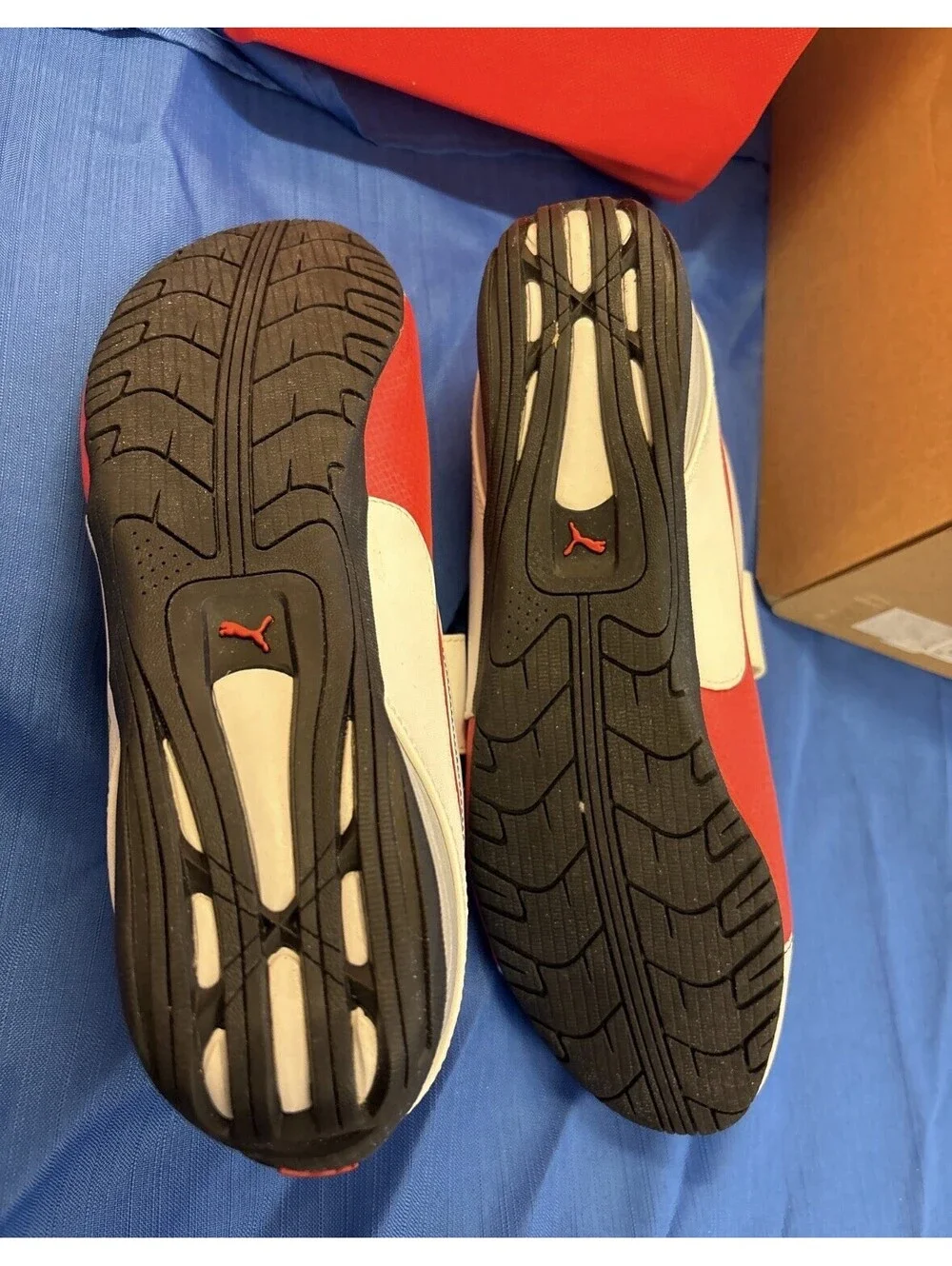 Puma Ferrari Drift Cat 4 SF 304028-01 Red White Men’s 10.5 w/ Original Box”